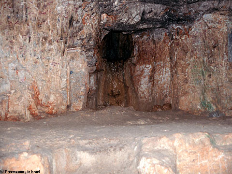 La Grotte de Sédécias (Les Carrières de Salomon)